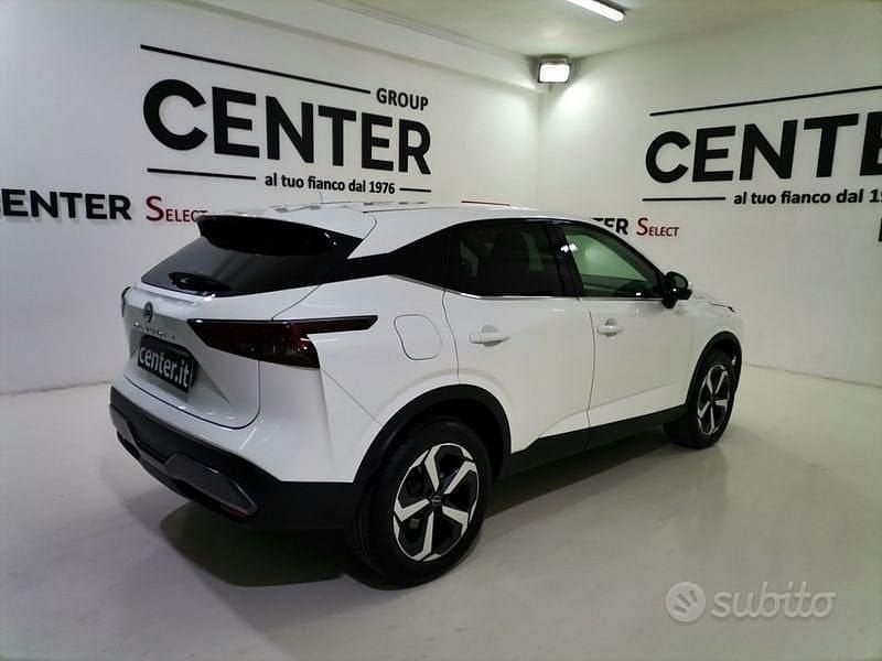Usata Nissan Qashqai N-Connecta 140 CV (102 kW) 2023 Bianco SUV