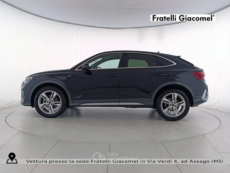Usata Audi Q3 Sportback S-Line 150 CV (110 kW) 2024 Nero mito metallizzato SUV