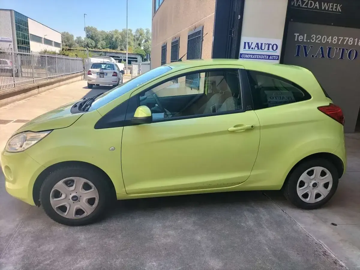 Usata Ford Ka Titanium S 69 CV (50 kW) 2013 Giallo Utilitaria