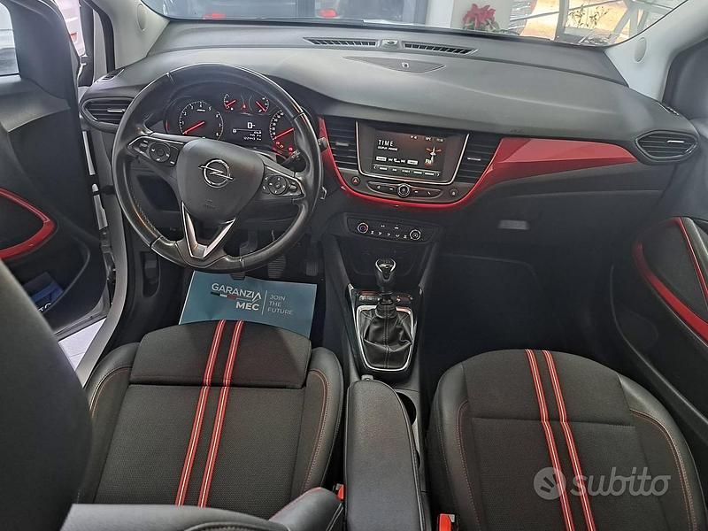 Usata Opel Crossland GS Line 110 CV (80 kW) 2021 Bianco SUV