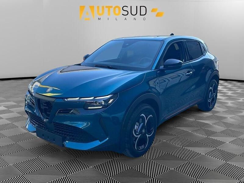 Nuova Alfa Romeo Junior Edizione Speciale 145 CV (106 kW) 2026 Blu SUV