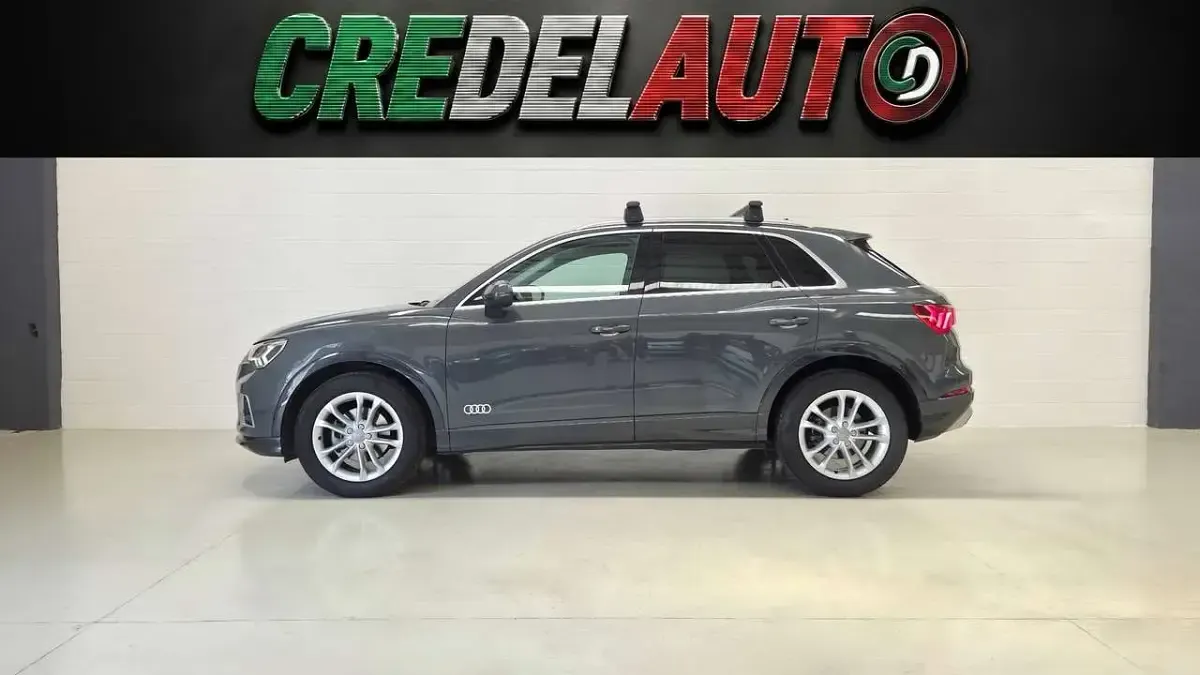Usata Audi Q3 Advanced 150 CV (110 kW) 2018 Grigio daytona SUV