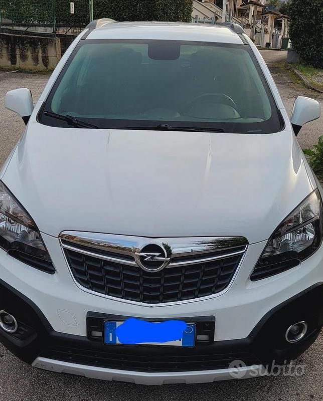 Usata Opel Mokka 140 CV (102 kW) 2015 Bianco SUV
