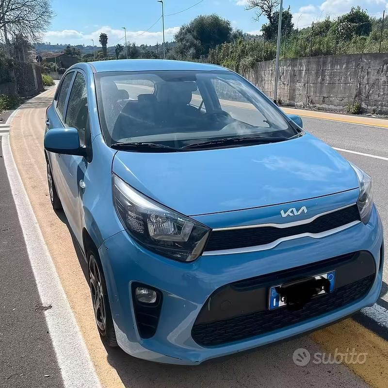 Usata Kia Picanto 2022 Blu Utilitaria