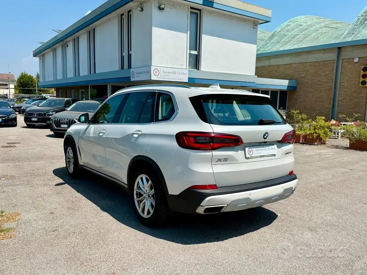 Usata BMW X5 265 CV (194 kW) 2019 Bianco SUV