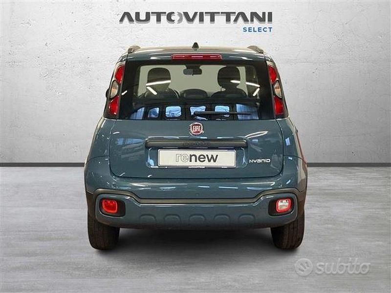 Usata Fiat Panda Cross Cross 70 CV (51 kW) 2022 Blu scuro Utilitaria