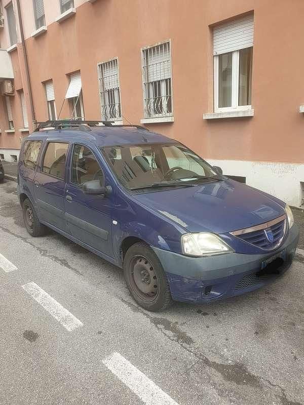 Usata Dacia Logan MCV Lauréate 68 CV (50 kW) 2007 Station wagon
