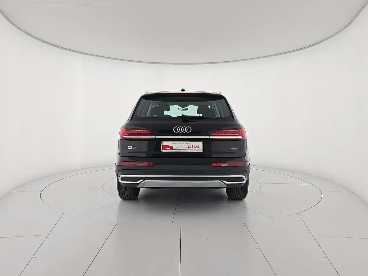 Usata Audi Q7 Business 231 CV (169 kW) 2022 Nero SUV