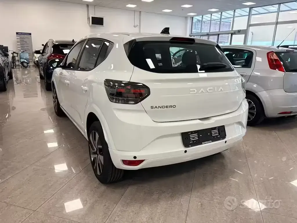 Nuova Dacia Sandero Journey 122 CV (89 kW) 2026 Bianco Berlina