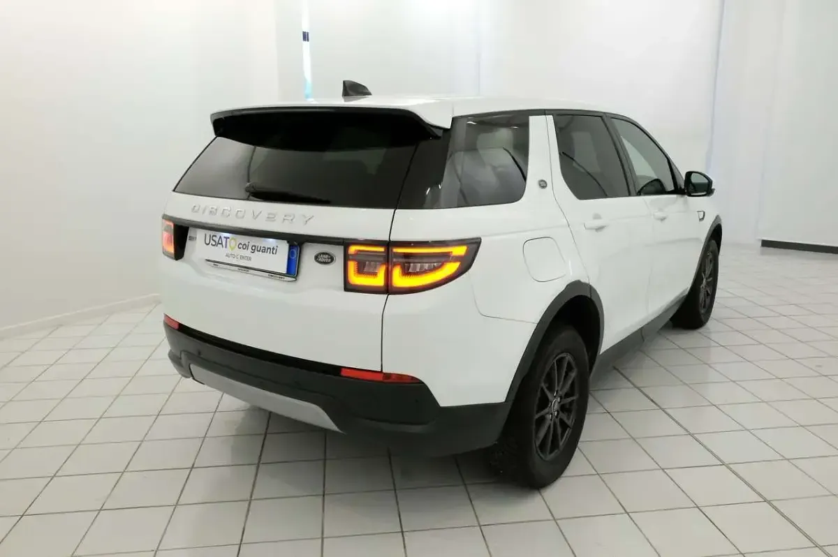 Usata Land Rover Discovery 5 163 CV (119 kW) 2021 Bianco SUV