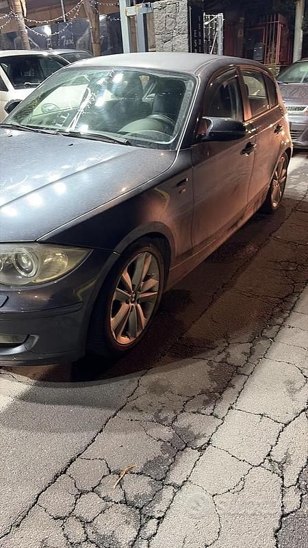 Usata BMW 120 176 CV (129 kW) 2008 Grigio Utilitaria
