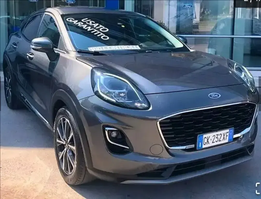 Usata Ford Puma Titanium 125 CV (91 kW) 2022 Magnetic grey (metallizzato) SUV