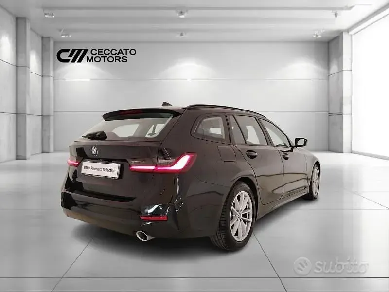 Usata BMW 320e Advantage 190 CV (139 kW) 2020 Nero Station wagon