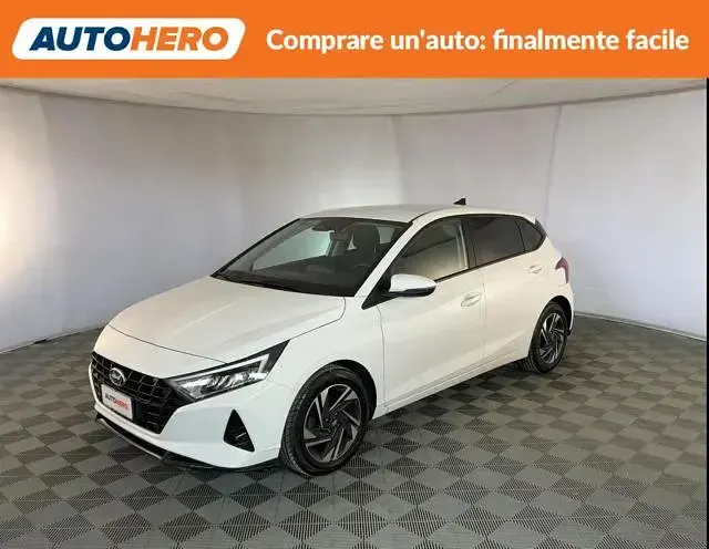 Usata Hyundai i20 84 CV (61 kW) 2023 Bianco Utilitaria
