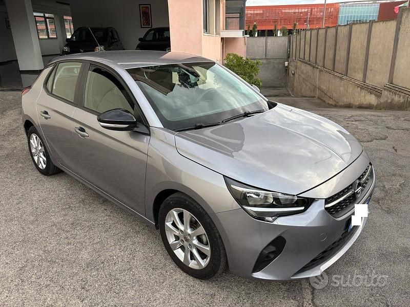 Grigio Usata 2021 Opel Corsa Elegance Tre volumi | 10.200 € (Buon prezzo) - Immagine 1/4