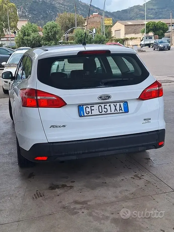 Usata Ford Focus Titanium X 125 CV (91 kW) 2015 Bianco Station wagon