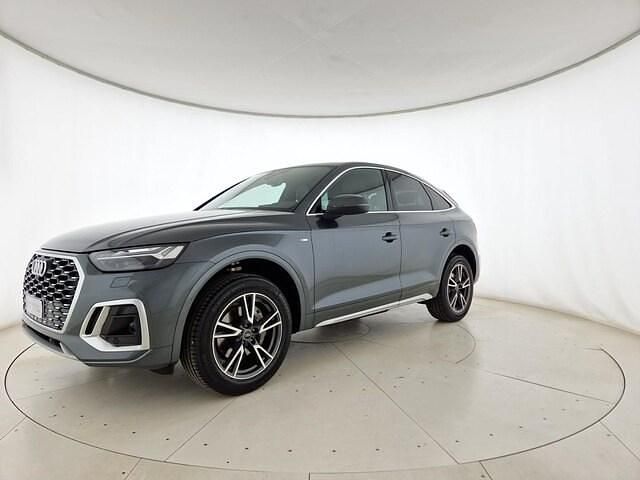 Usata Audi Q5 Sportback S-Line 204 CV (150 kW) 2024 Grigio daytona perla SUV