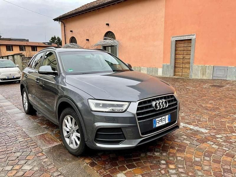 Usata Audi Q3 Ambiente 120 CV (88 kW) 2016 Grigio SUV