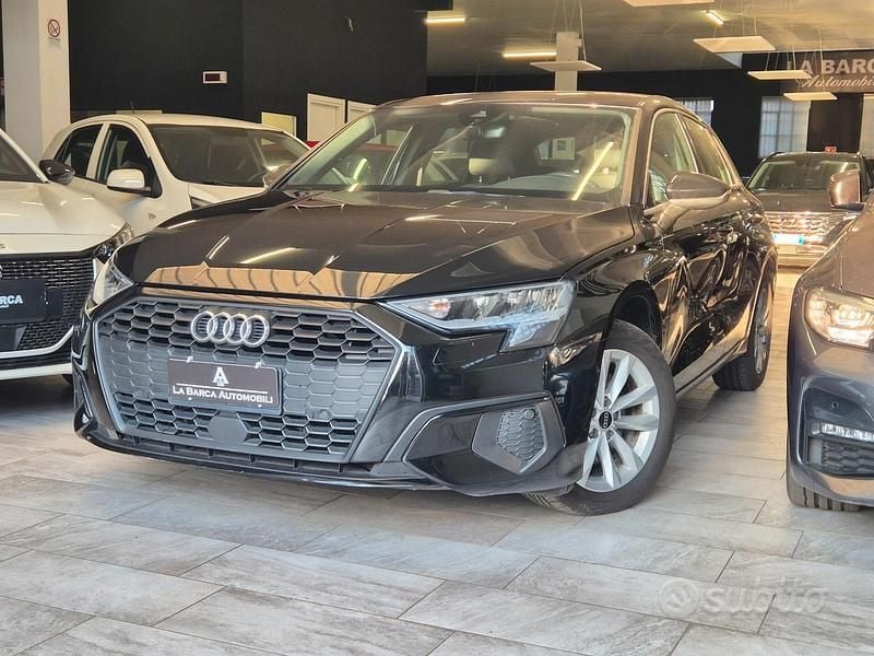 Nero Usata 2021 Audi A3 Advanced Berlina | 17.900 € (Super prezzo) - Immagine 1/4