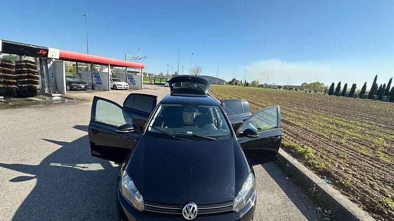 Usata VW Golf VII United 105 CV (77 kW) 2012 Berlina