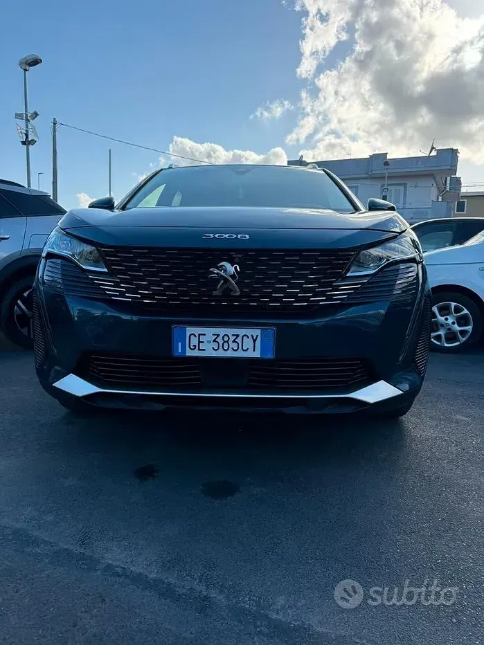 Usata Peugeot 3008 GT 131 CV (96 kW) 2021 Grigio SUV