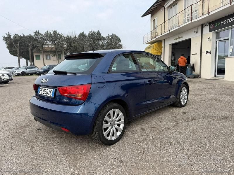 Usata Audi A1 Admired 86 CV (63 kW) 2011 Other Utilitaria