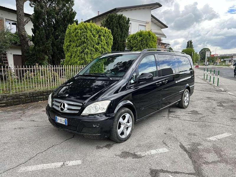 Usata Mercedes Viano 163 CV (119 kW) 2011 Monovolume