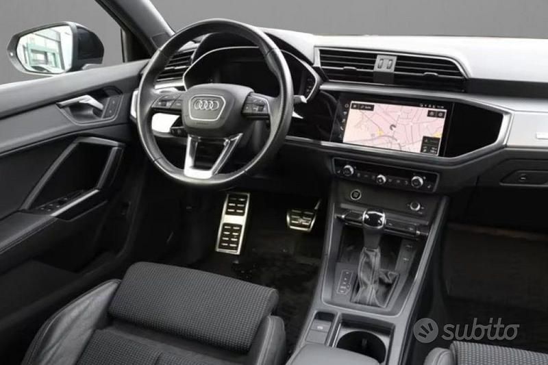 Usata Audi Q3 Advanced 150 CV (110 kW) 2021 Nero metallizzato SUV