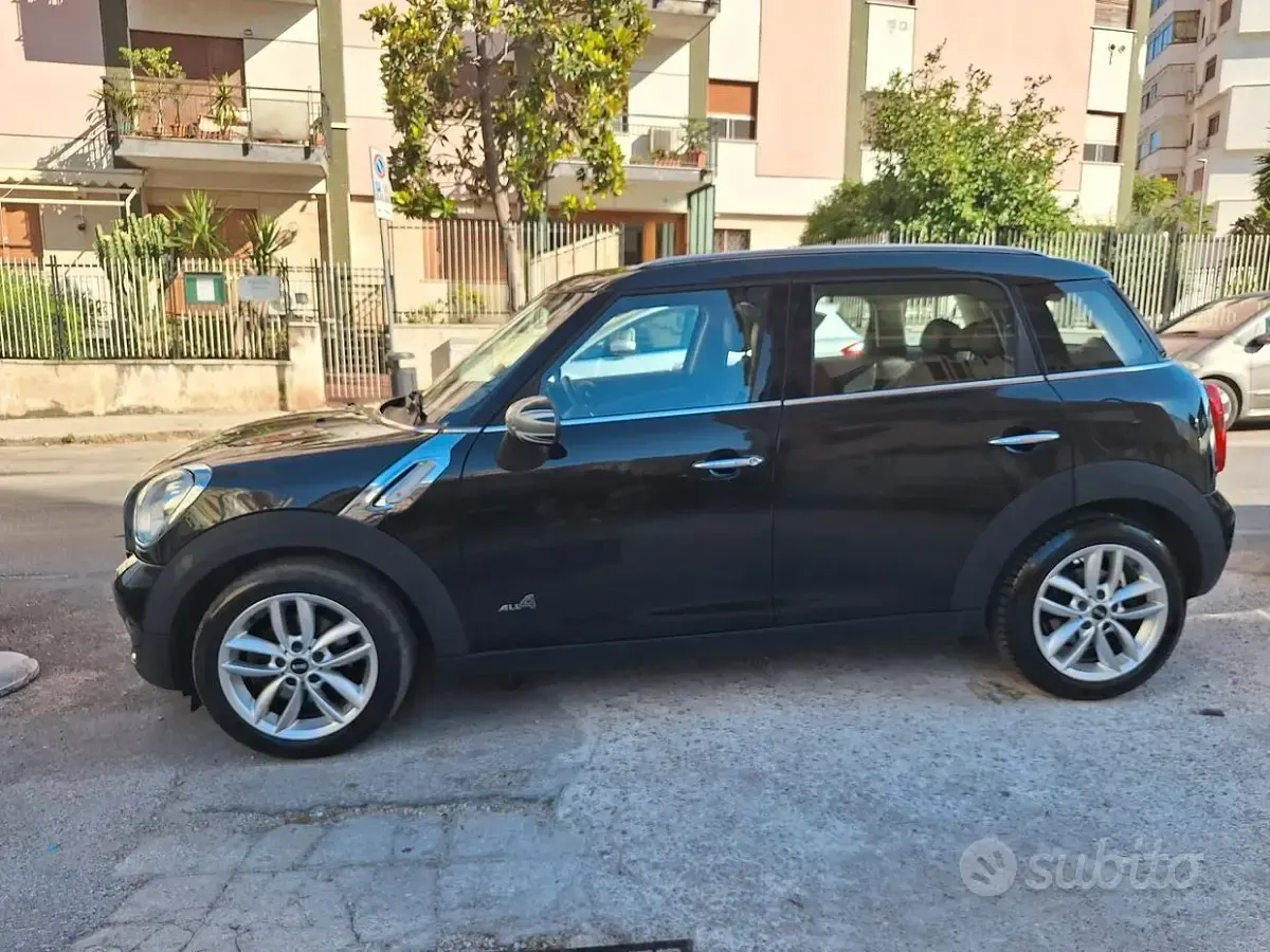 Usata Mini Cooper D Countryman 111 CV (81 kW) 2013 Nero SUV