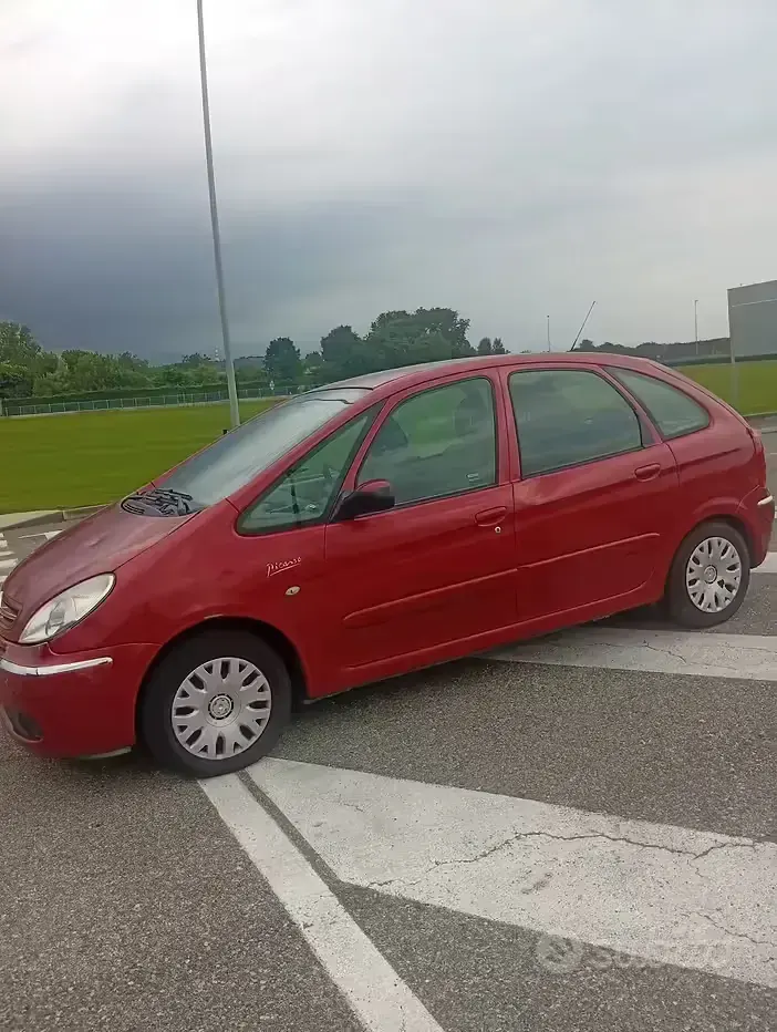 Usata Citroën Xsara Picasso 109 CV (80 kW) 2007 Monovolume