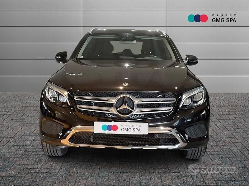Usata Mercedes GLC250 204 CV (150 kW) 2017 Nero SUV