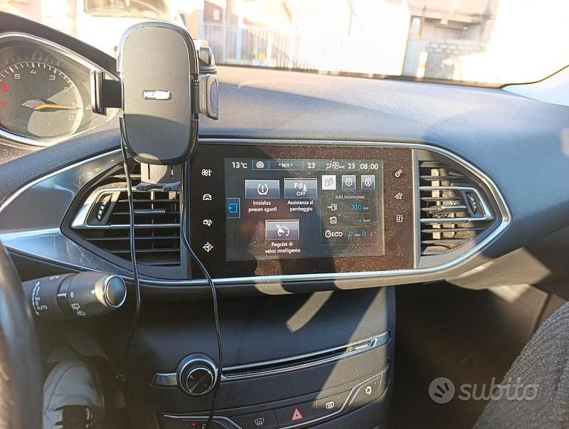 Usata Peugeot 308 SW Allure 131 CV (96 kW) 2015 Grigio Station wagon