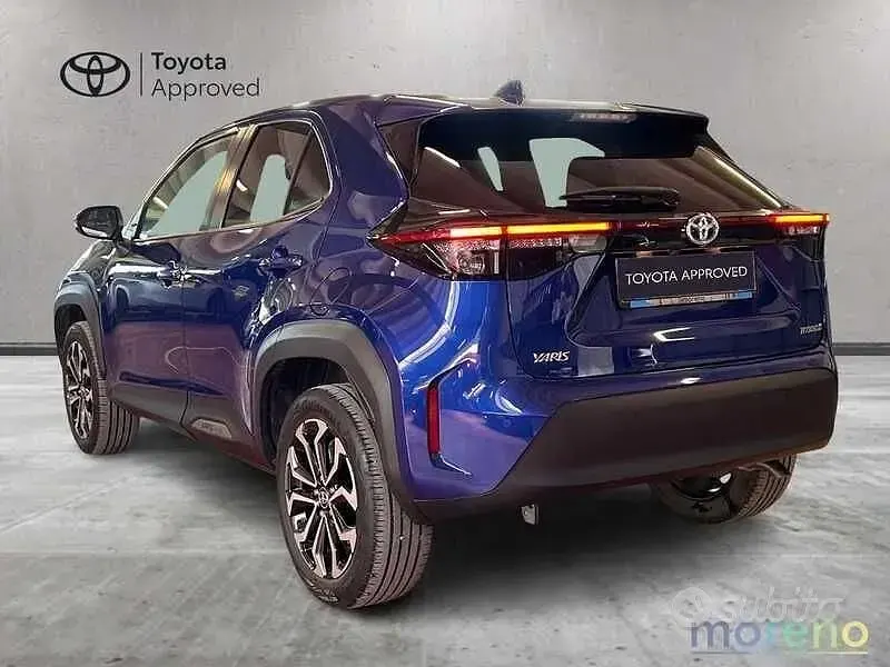 Usata Toyota Yaris Cross Trend 116 CV (85 kW) 2022 Blu SUV