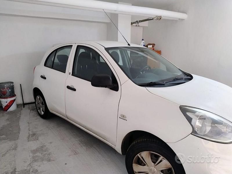Usata Nissan Micra Acenta 80 CV (58 kW) 2016 Bianco Utilitaria