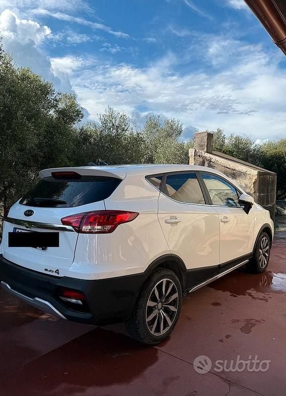 Usata EVO Evo 4 115 CV (84 kW) 2024 Bianco SUV