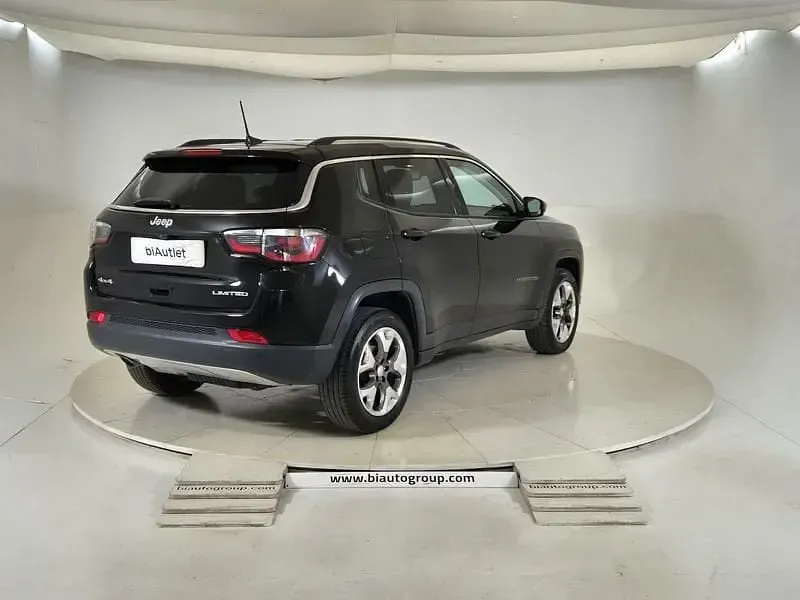 Usata Jeep Compass Limited 140 CV (102 kW) 2020 Nero SUV