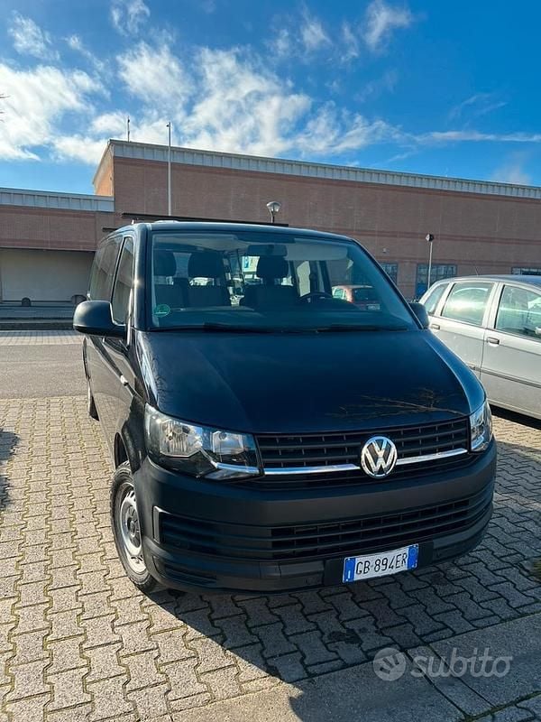 Usata VW T6 150 CV (110 kW) 2018 Nero Furgone