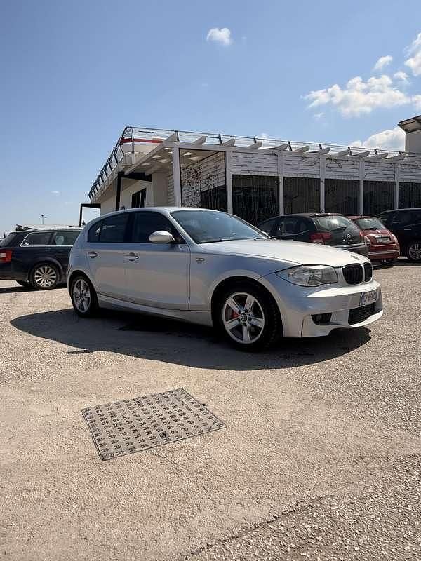 Usata BMW 118 122 CV (89 kW) 2005 Utilitaria