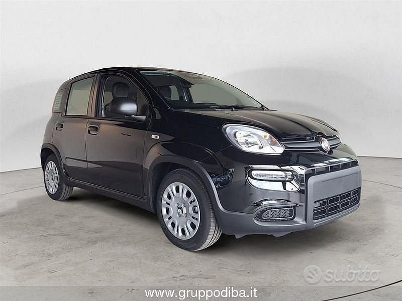 Nuova Fiat Panda 70 CV (51 kW) 2025 Utilitaria