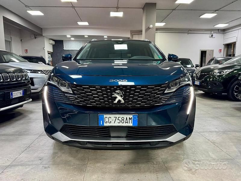 Usata Peugeot 3008 Allure 130 CV (95 kW) 2021 Blu SUV