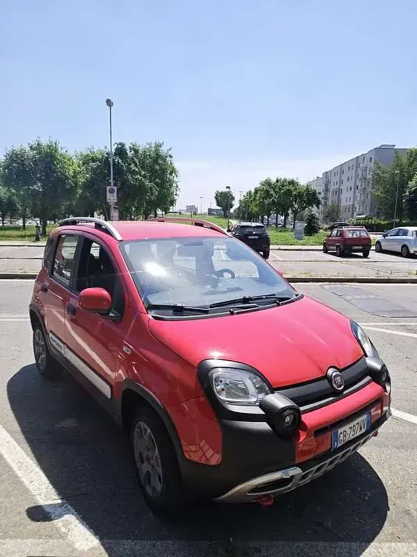 Usata Fiat Panda Cross Cross 86 CV (63 kW) 2020 Utilitaria