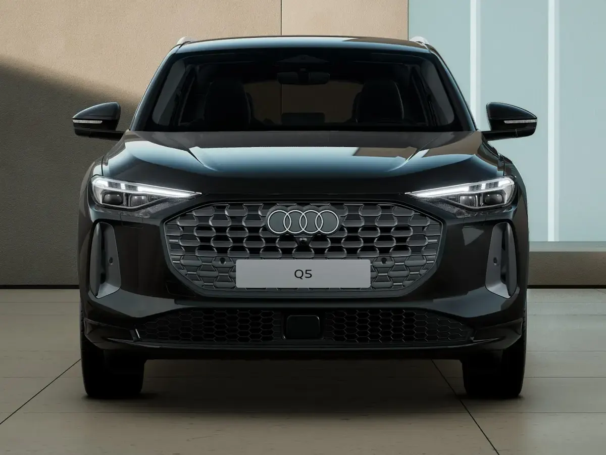 Nuova Audi Q5 Advanced 204 CV (150 kW) 2026 Nero mito metallizzato SUV