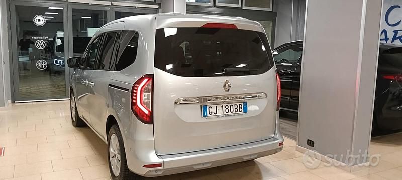 Usata Renault Kangoo Edition One 95 CV (69 kW) 2022 Grigio Monovolume