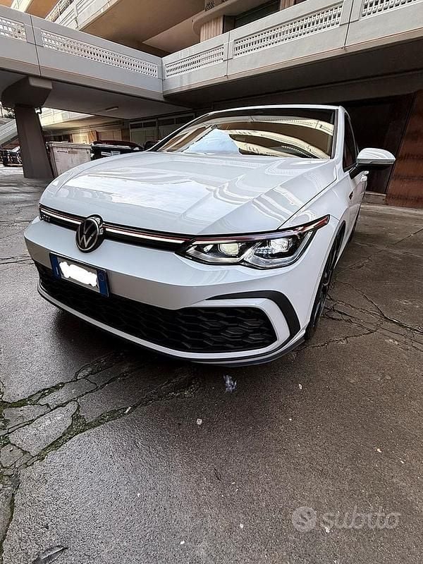 Usata VW Golf VII GTI 245 CV (180 kW) 2021 Bianco Utilitaria