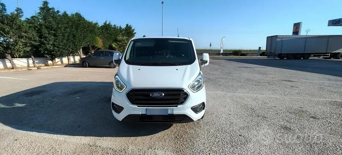 Usata Ford Transit Custom Titanium 136 CV (100 kW) 2020 Bianco Berlina