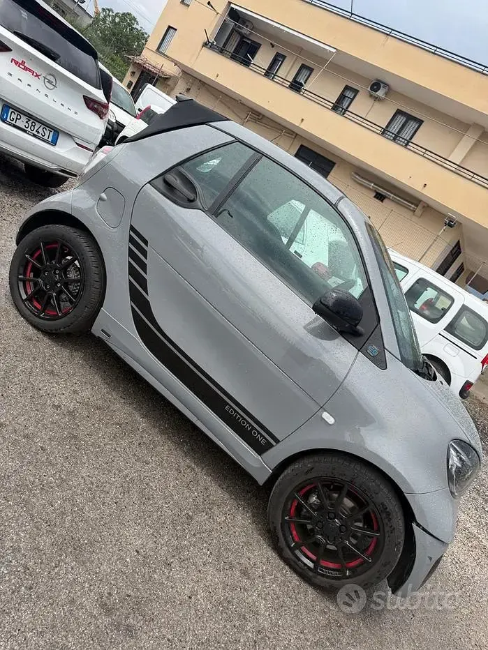 Usata Smart ForTwo Electric Drive 41 kW (56 CV) 2020 Grigio Cabrio