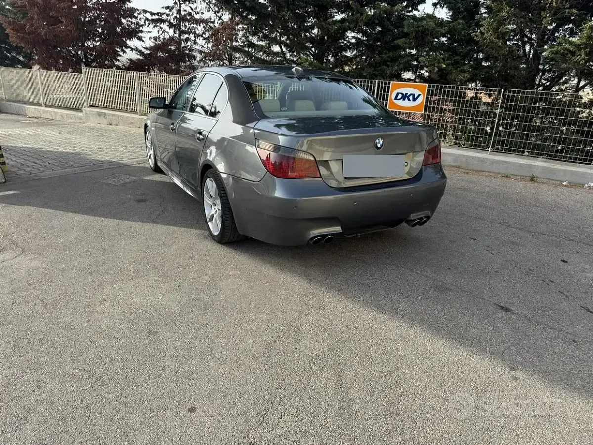 Usata BMW 530 Efficient Dynamics 218 CV (160 kW) 2004 Berlina