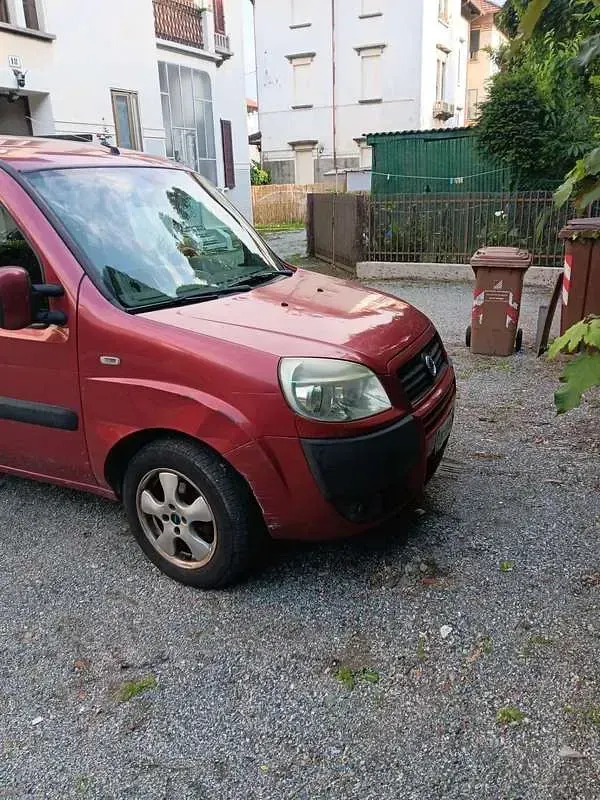 Usata Fiat Doblò Dynamic 84 CV (61 kW) 2006 Monovolume