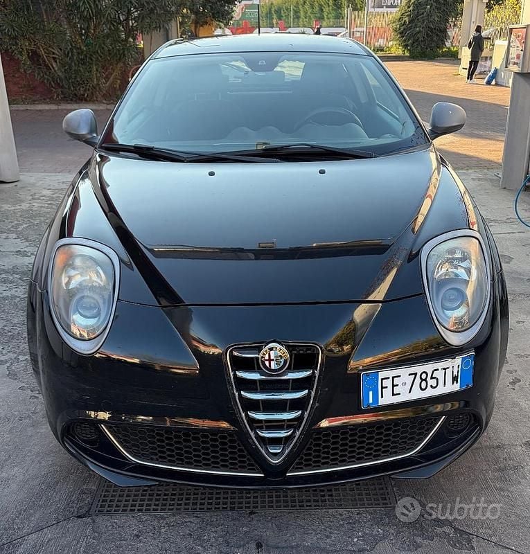 Usata Alfa Romeo MiTo Distinctive 79 CV (58 kW) 2017 Nero Utilitaria