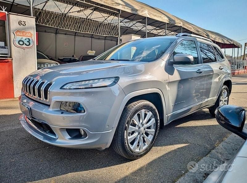 Usata Jeep Cherokee Overland 200 CV (147 kW) 2019 Grigio SUV